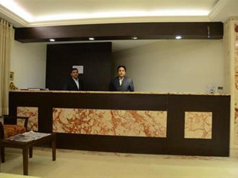 Fabhotel Marble Arch Karol Bagh Delhi  Exterior foto